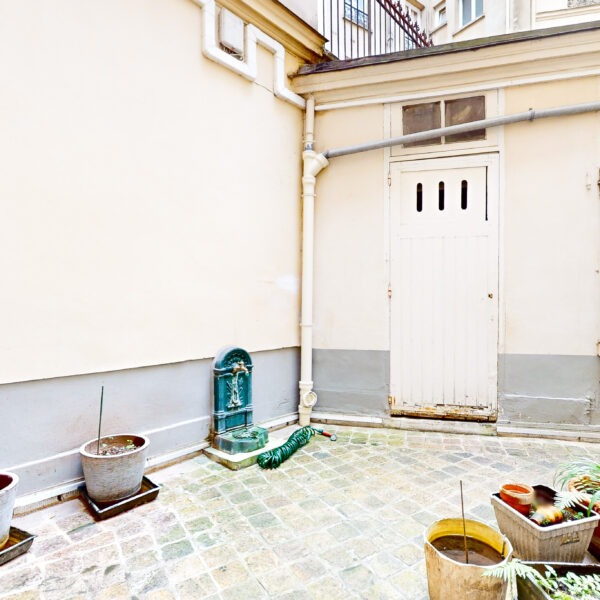 66092-PictHouse-extractions_01